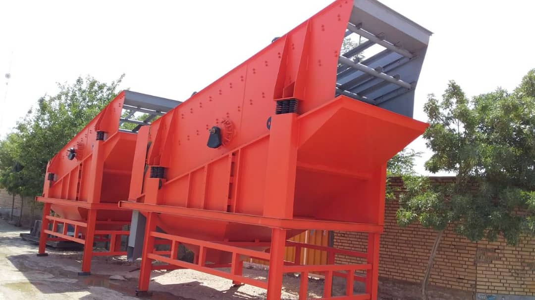 ساخت و نصب و راه اندازی تاسیسات شن و ماسه